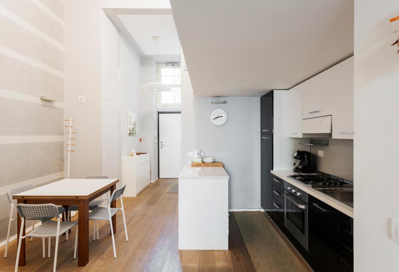 Awesome Loft In The City Center Of Milan Luaran gambar